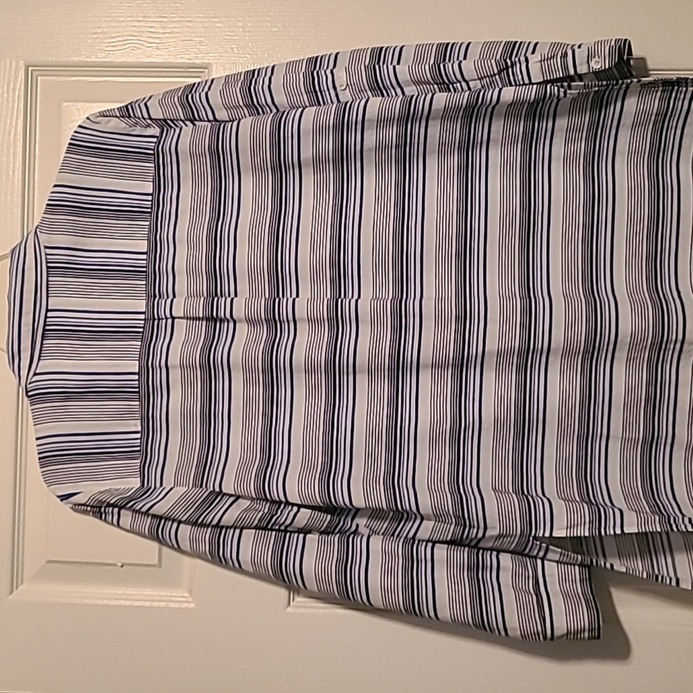 Vince Camuto Button Down - image 6